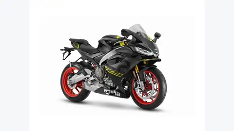 Aprilia RS 660: Aprilia RS 660 — reviewed model photograph; colour representative