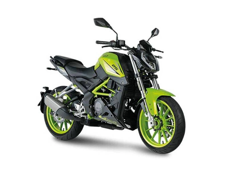 Benelli TNT 25: Benelli TNT 25 — reviewed model photograph; colour representative