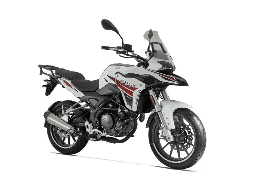 Benelli TRK 251: Benelli TRK 251 — reviewed model photograph; colour representative