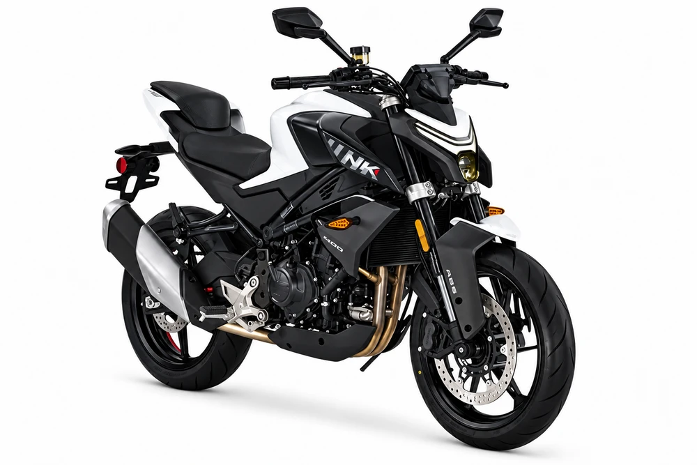 CF MOTO 450NK: CF MOTO 450NK — reviewed model photograph; colour representative