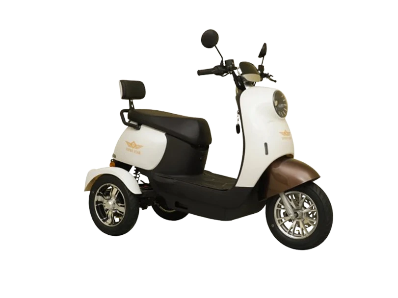 Super Star Tri Star: Super Star Tri Star — reviewed model photograph; colour representative
