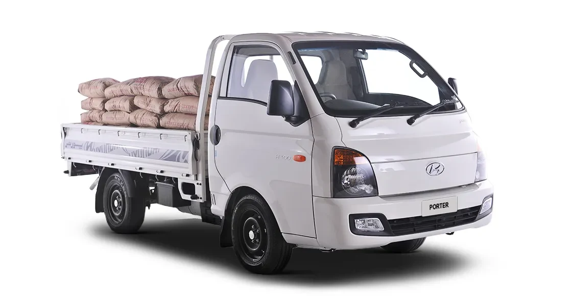 Hyundai Porter H-100: Hyundai Porter H-100 — Official Pakistan distributor model depiction; market catalogue year differs from image source year where applicable.