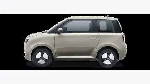 Changan Lumin: Official international model image; Pakistan final specification and appearance may differ.